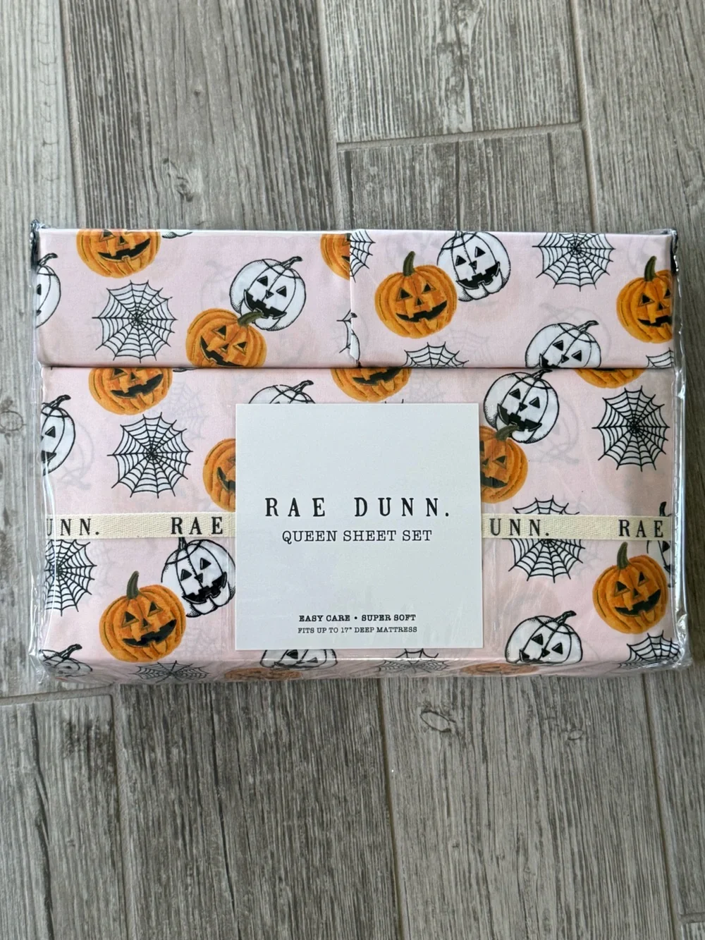 Rae Dunn Pink Pumpkin & Spiderweb Sheet Set - Queen